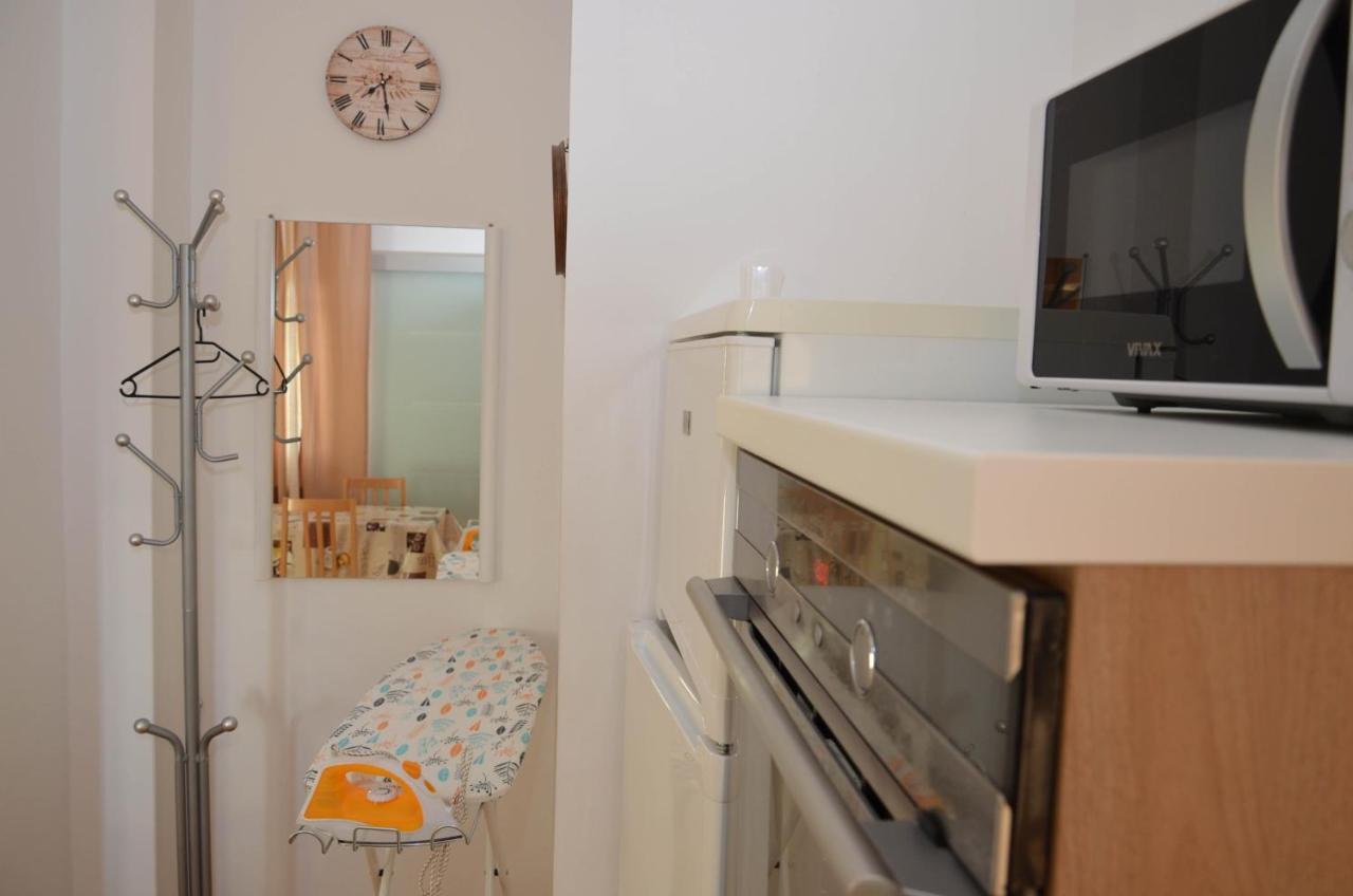 Apartments Tomas Betina  Exterior photo